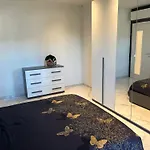 Zagosta Lägenhet *